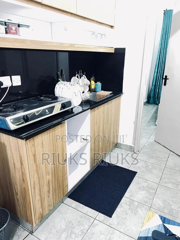 Rose Blossom 2 One Bedroom Furnished Airbnb Near TRM Mall - thumbnail 5