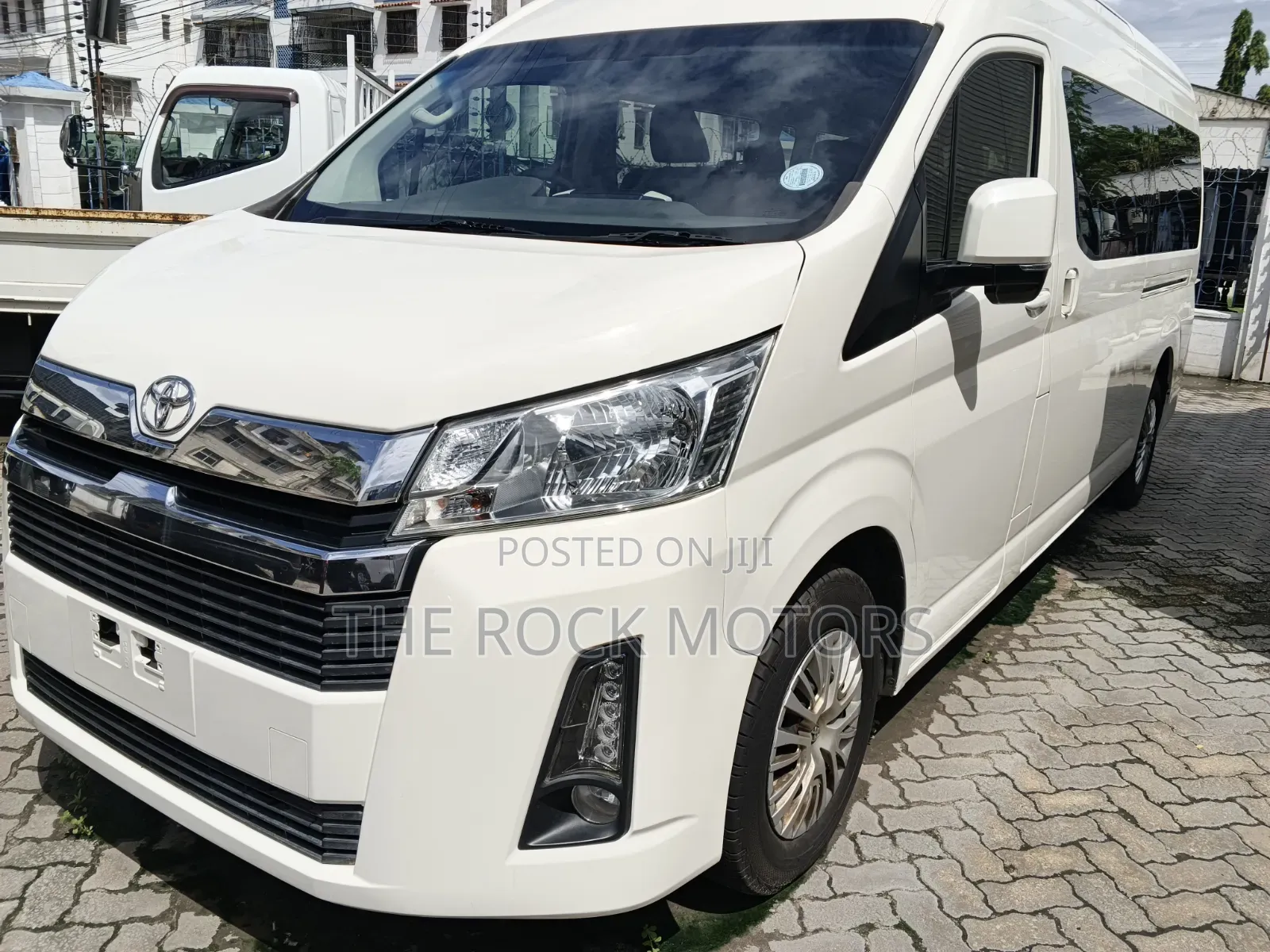 Toyota HiAce 2020 White