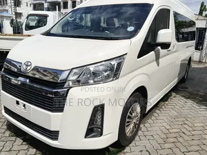 Toyota HiAce 2020 White