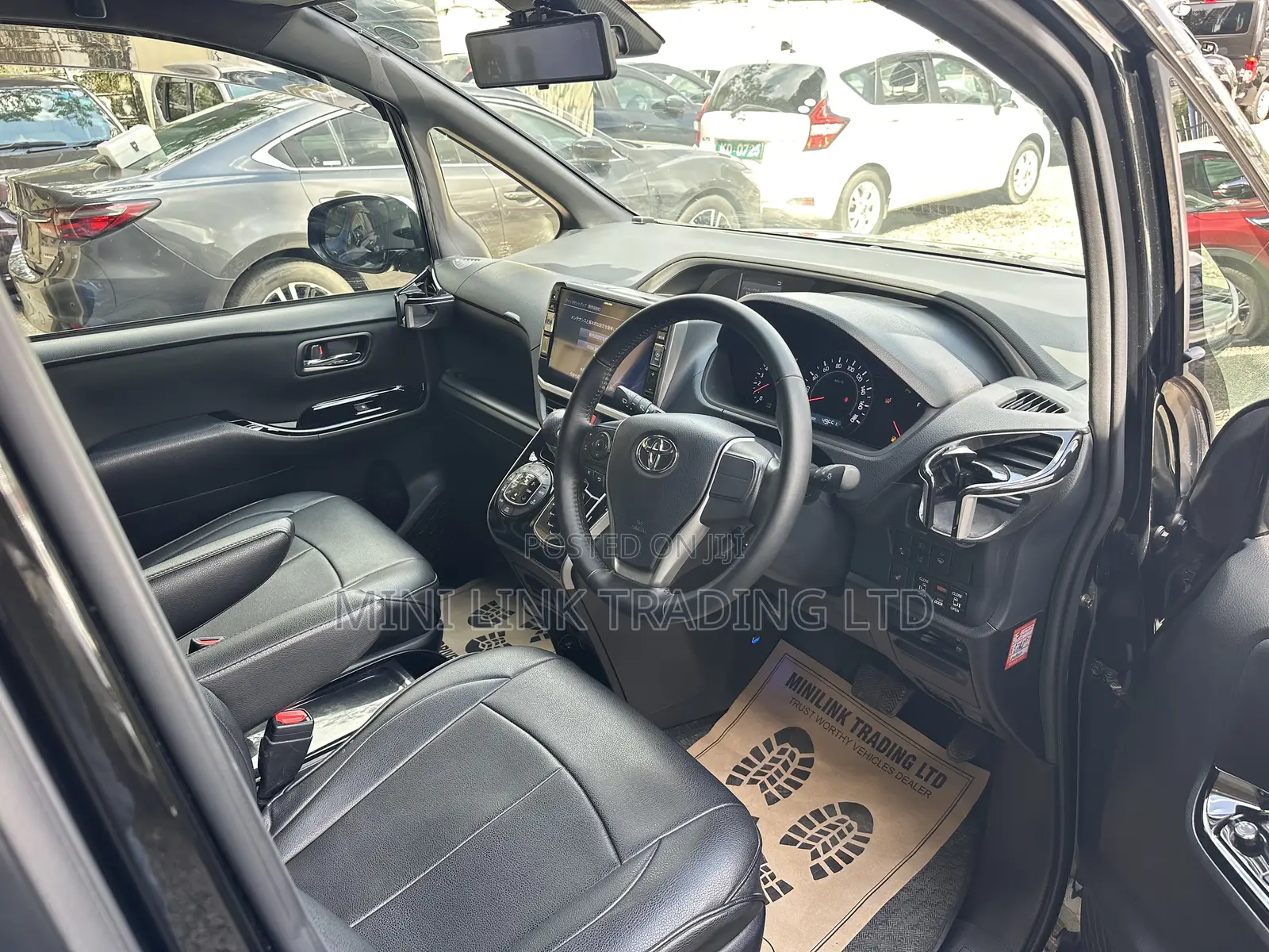 Toyota Voxy 2019 Green