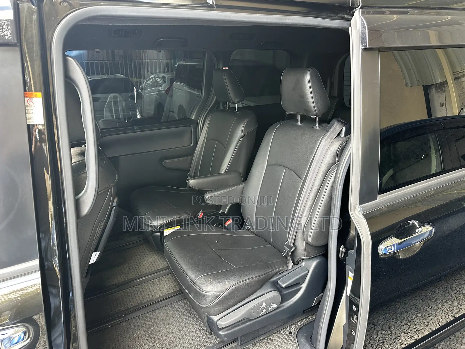 Toyota Voxy 2019 Green