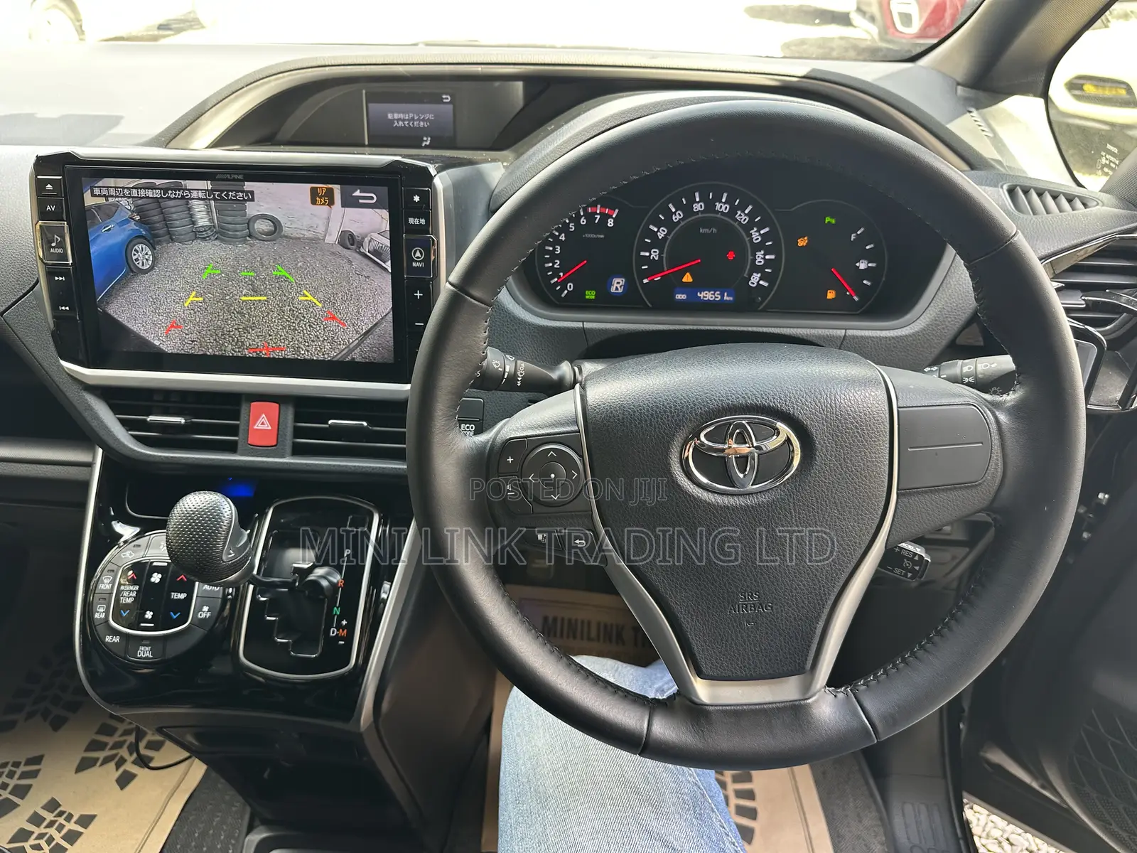 Toyota Voxy 2019 Green
