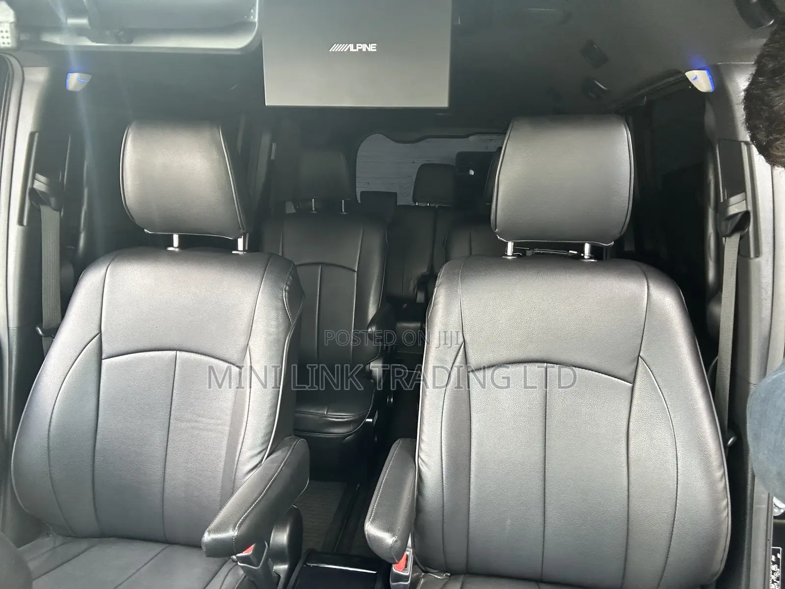 Toyota Voxy 2019 Green