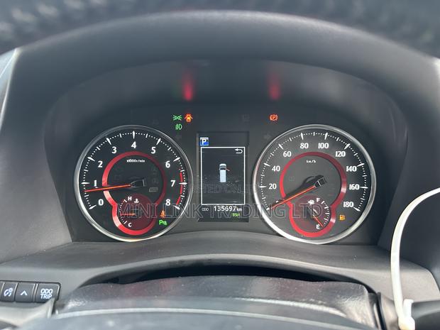 Toyota Vellfire 2019 Black - thumbnail 13