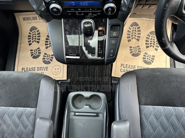 Toyota Vellfire 2019 Black - thumbnail 15