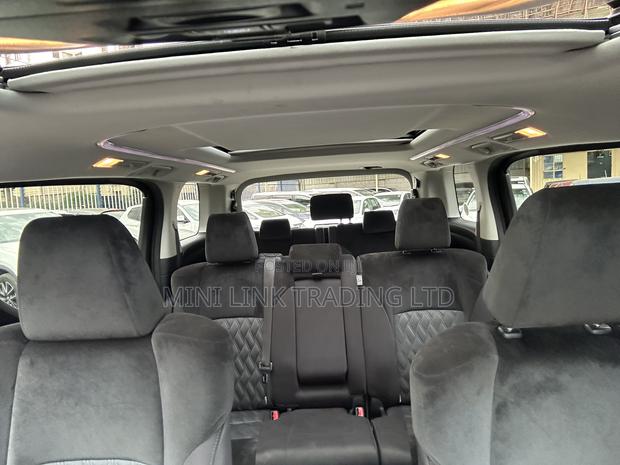 Toyota Vellfire 2019 Black - thumbnail 19