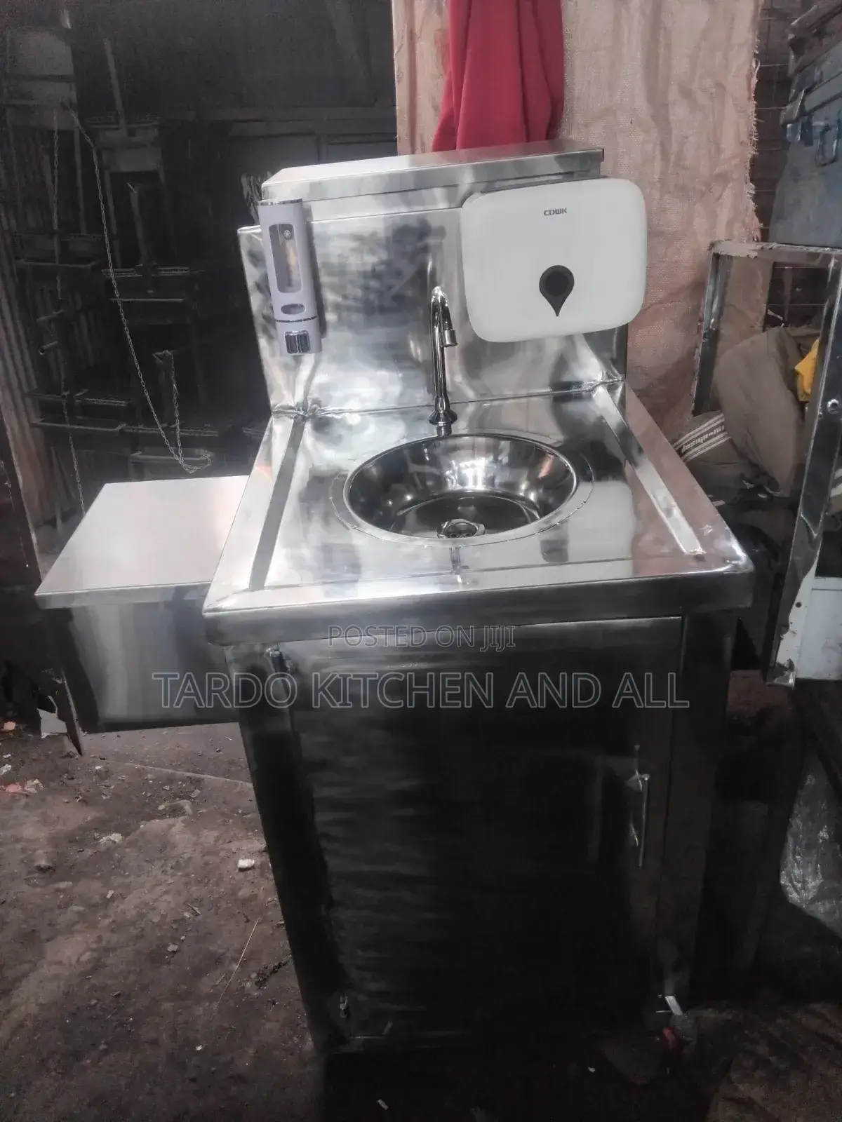 Stainless Steel Handwashing Sink