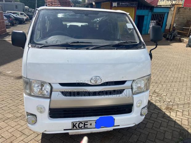 Toyota HiAce 2008 Grey