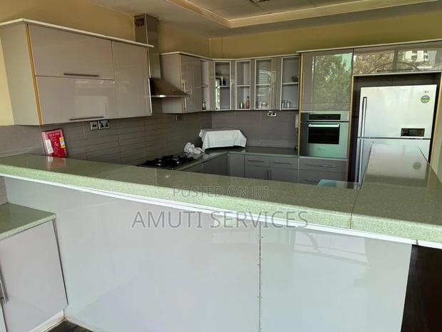2,900 Grade a Offices to Let - thumbnail 2