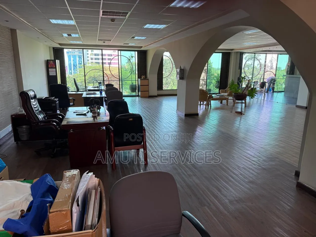 2,900 Grade a Offices to Let