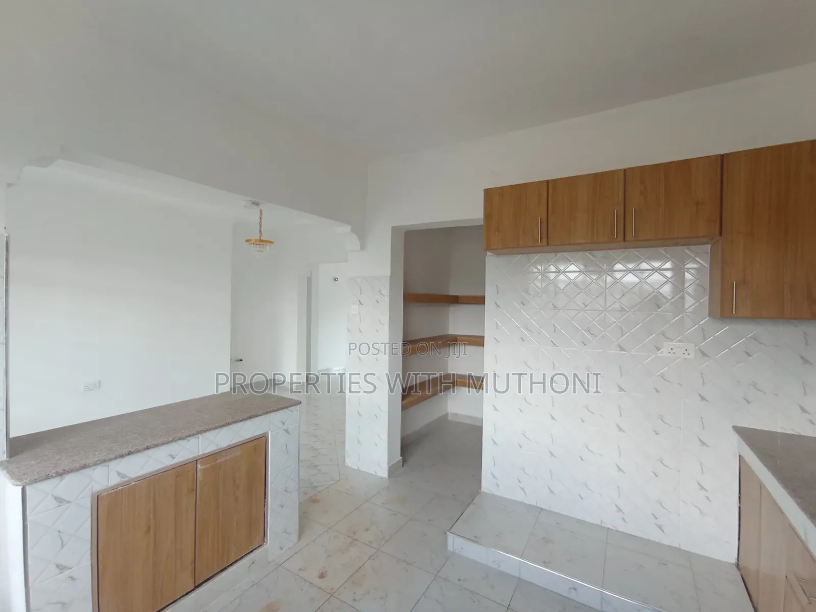 4bdrm Bungalow in Oluulua for sale