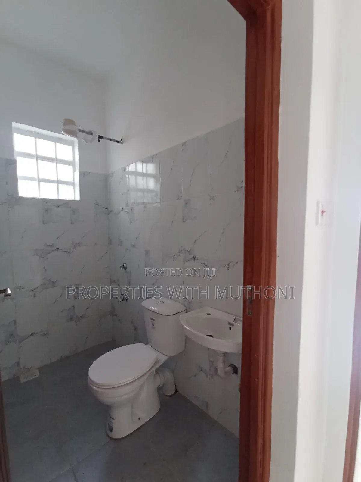 4bdrm Bungalow in Oluulua for sale