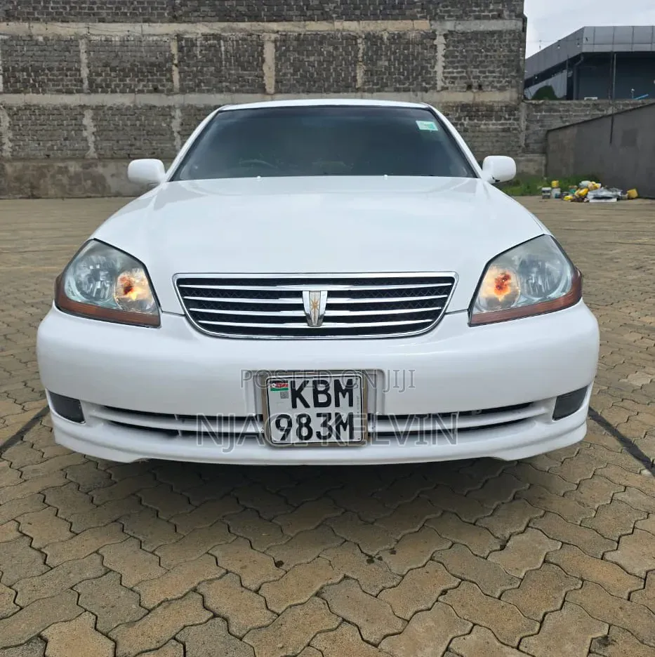 Toyota Mark II 2004 White