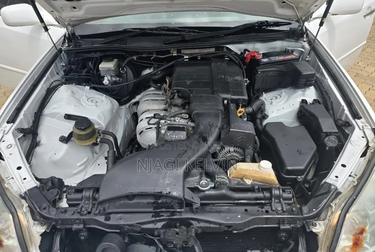 Toyota Mark II 2004 White