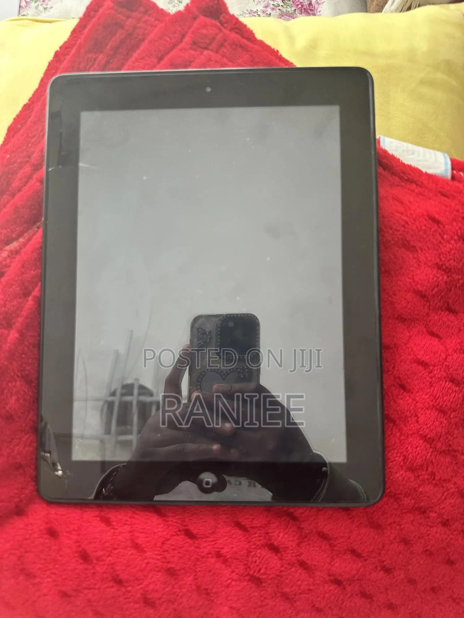 Apple iPad 2 Wi-Fi 64 GB White