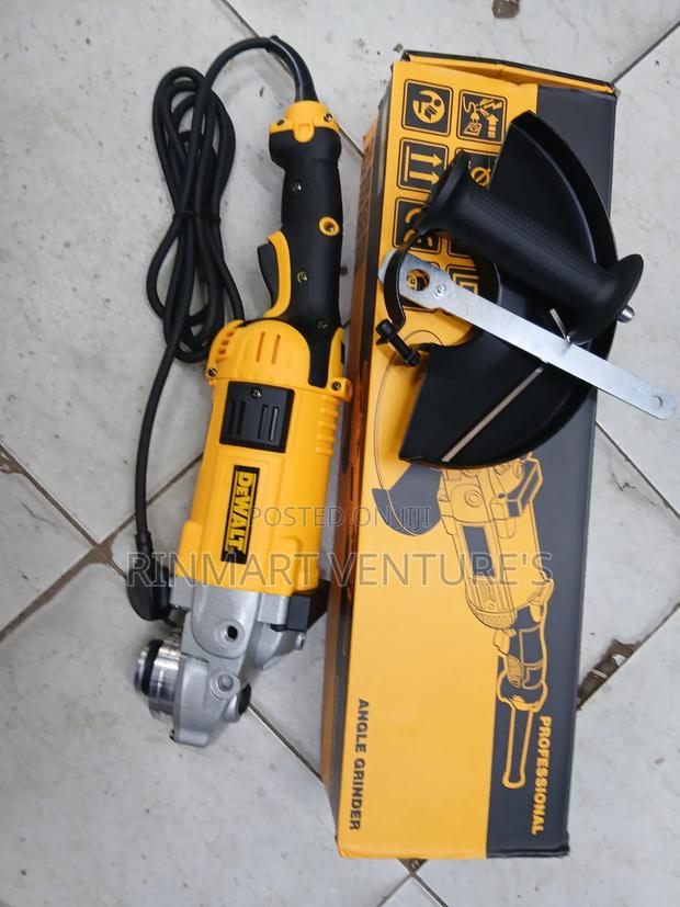 Dewalt Angle Grinder - thumbnail 3
