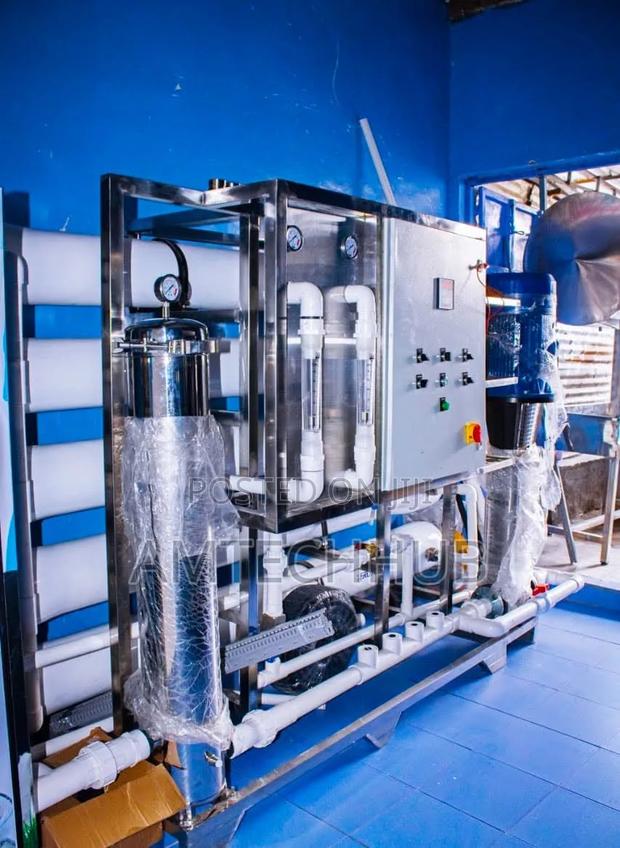 Commercial Water Purifiacation Machines