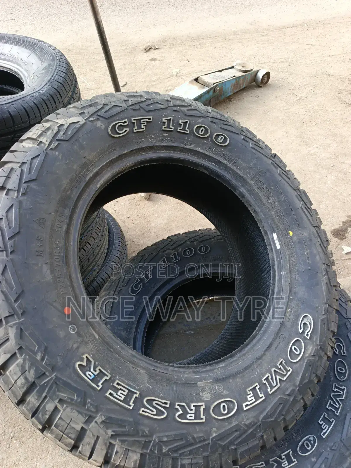 235/70r16 Comfoser Cf1100