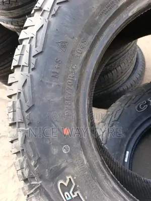 235/70r16 Comfoser Cf1100
