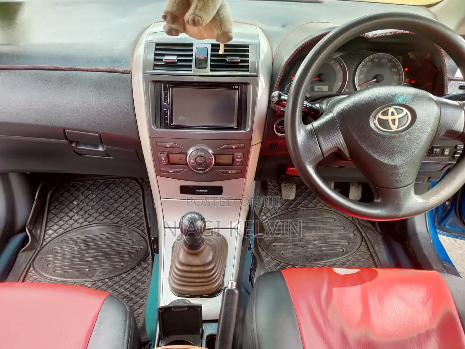Toyota Corolla Fielder 2011 Blue
