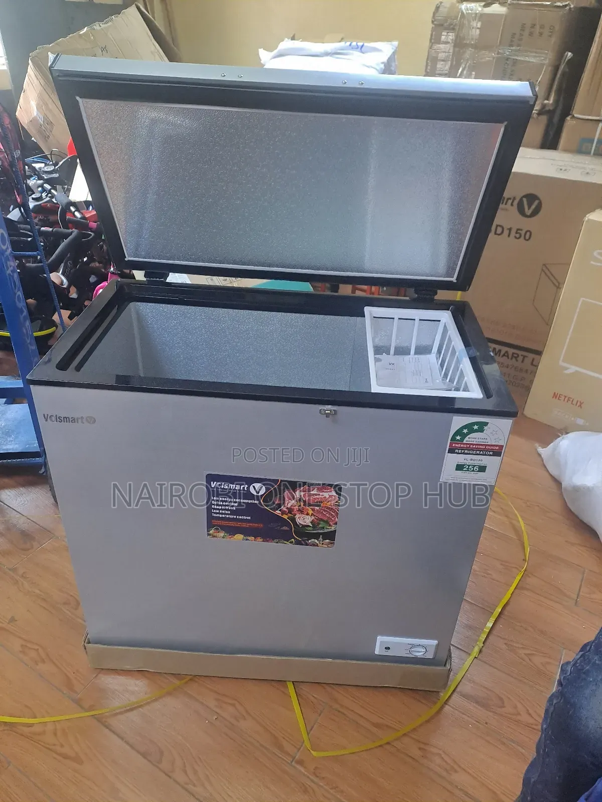 Chest Freezer 150 Litres With Free Guard