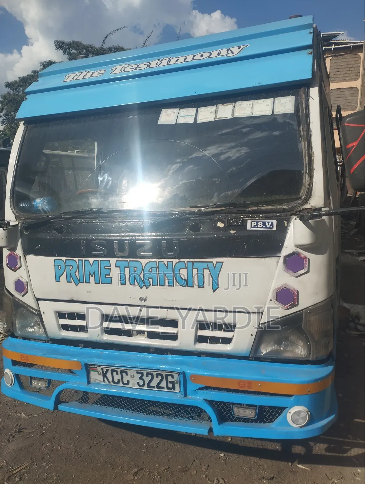 Isuzu NQR 2015 Blue
