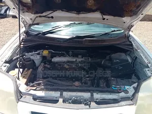 Nissan X-Trail 2003 White