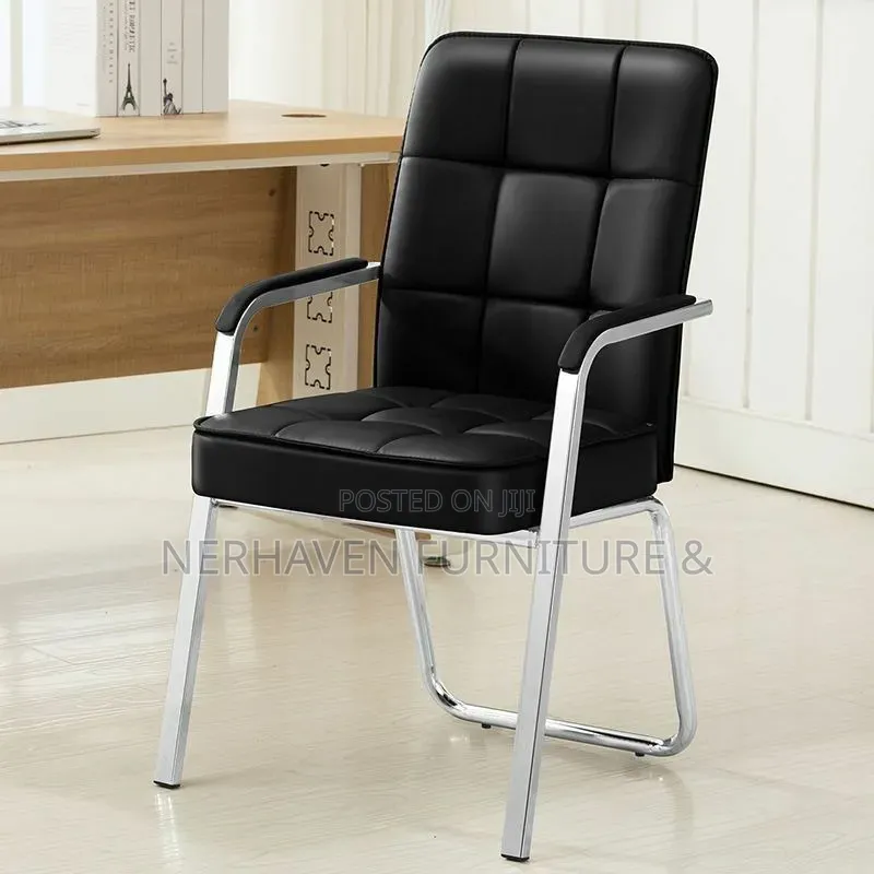 Executive Office Visitor Chair – Comfortable Guest Seating for Offices