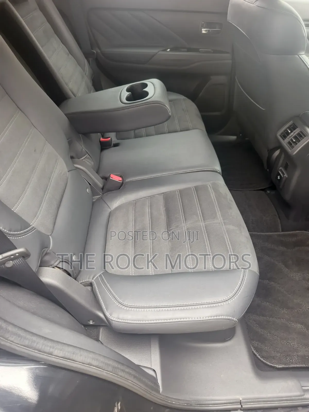 Mitsubishi Outlander 2018 Black