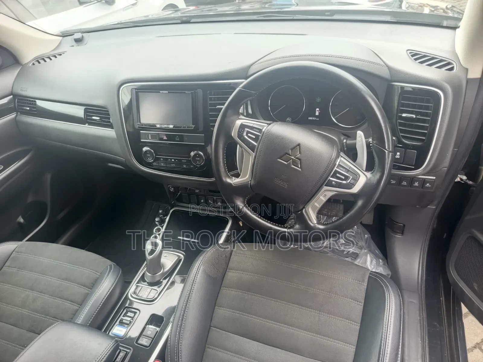 Mitsubishi Outlander 2018 Black