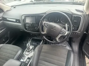 Mitsubishi Outlander 2018 Black