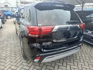 Mitsubishi Outlander 2018 Black