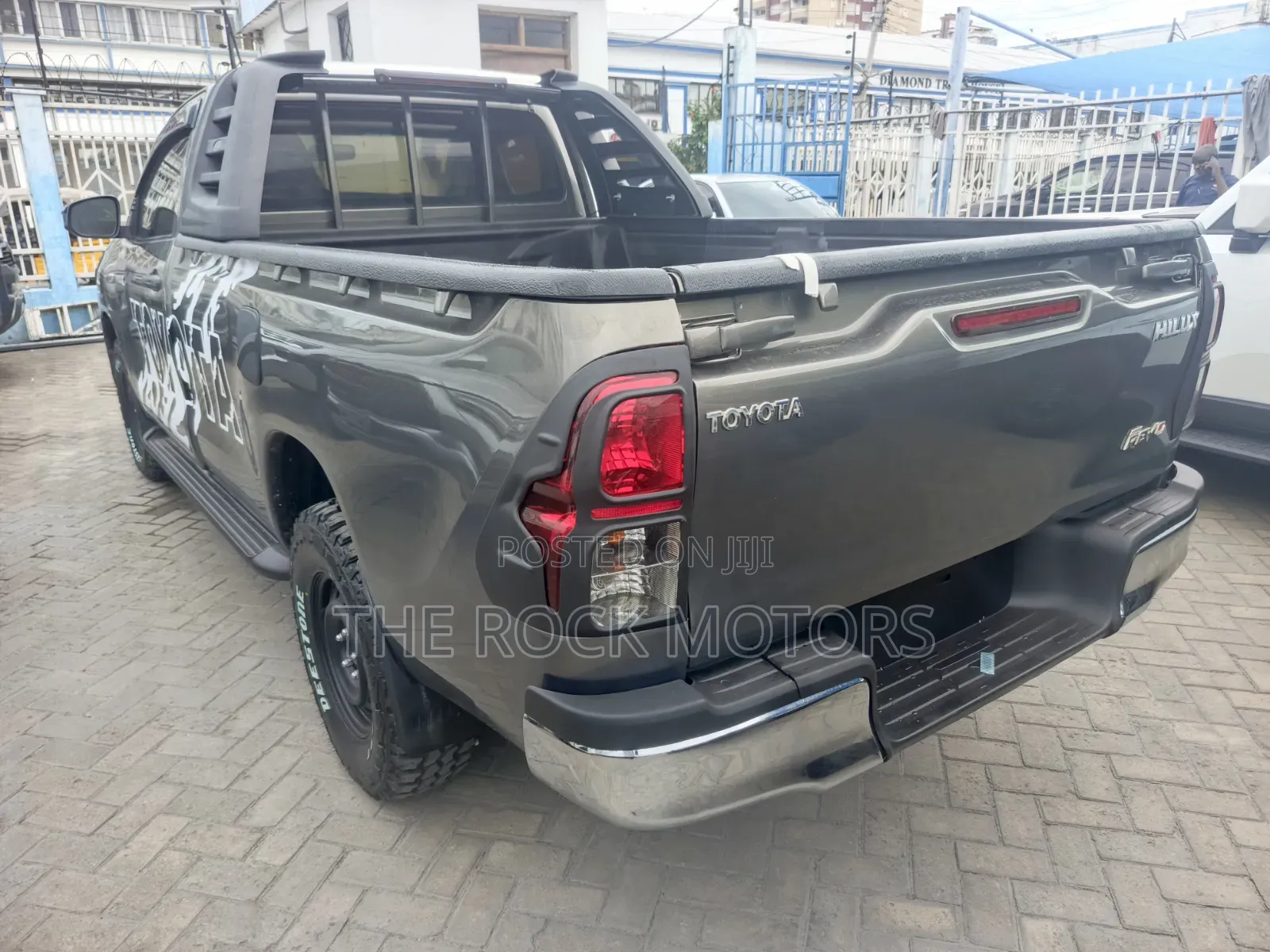 Toyota Hilux 2019 Gray