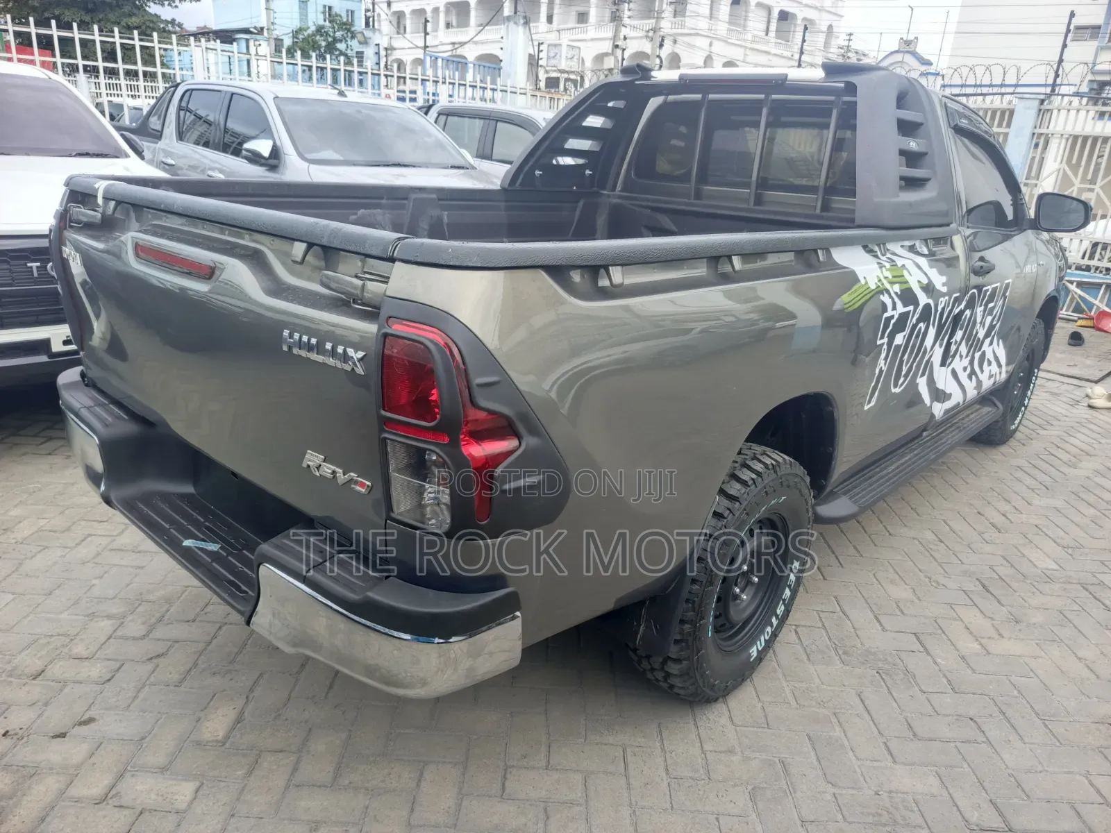 Toyota Hilux 2019 Gray