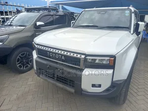 Toyota Land Cruiser Prado 2024 White