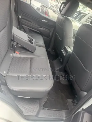 Toyota Land Cruiser Prado 2024 White