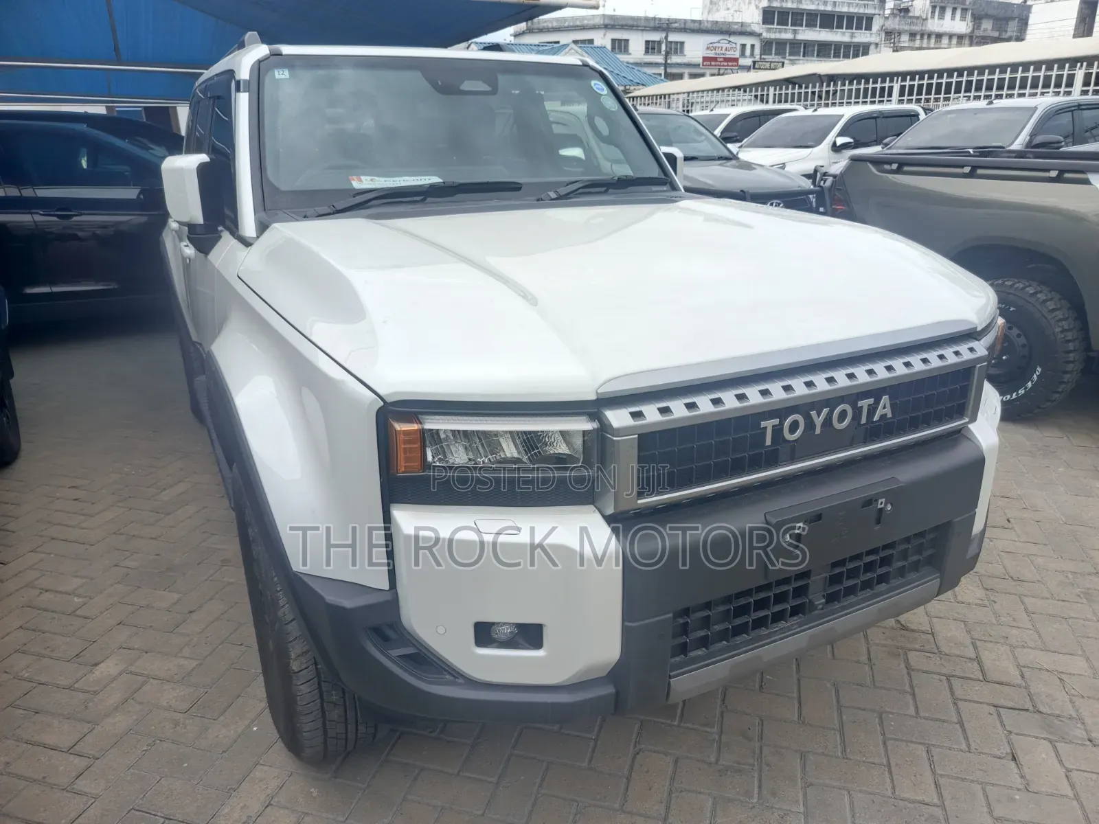 Toyota Land Cruiser Prado 2024 White