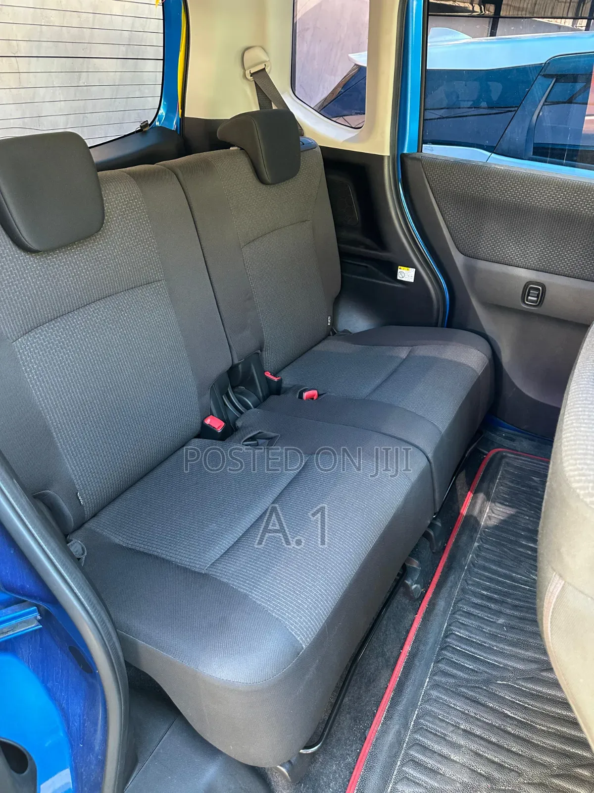 Suzuki Solio 2018 Blue
