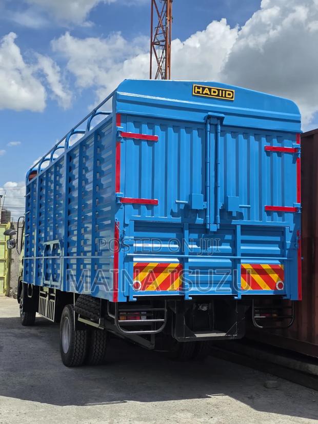 Isuzu Frr90 Bluepower 12tons, No Deposit Is Needed ! - thumbnail 2