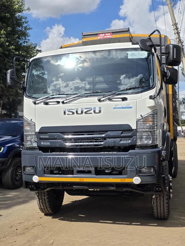 Isuzu Fvz34t Bluepower 18tons Truck , 5% Deposit Only !