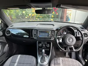 Volkswagen Beetle 2018 Black