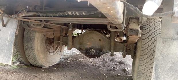 Mitsubishi Canter Fuso - thumbnail 3