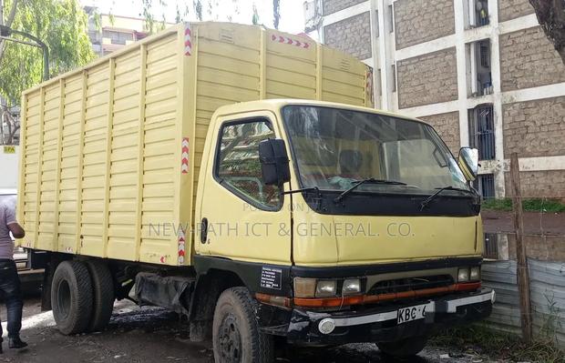 Mitsubishi Canter Fuso - thumbnail 6