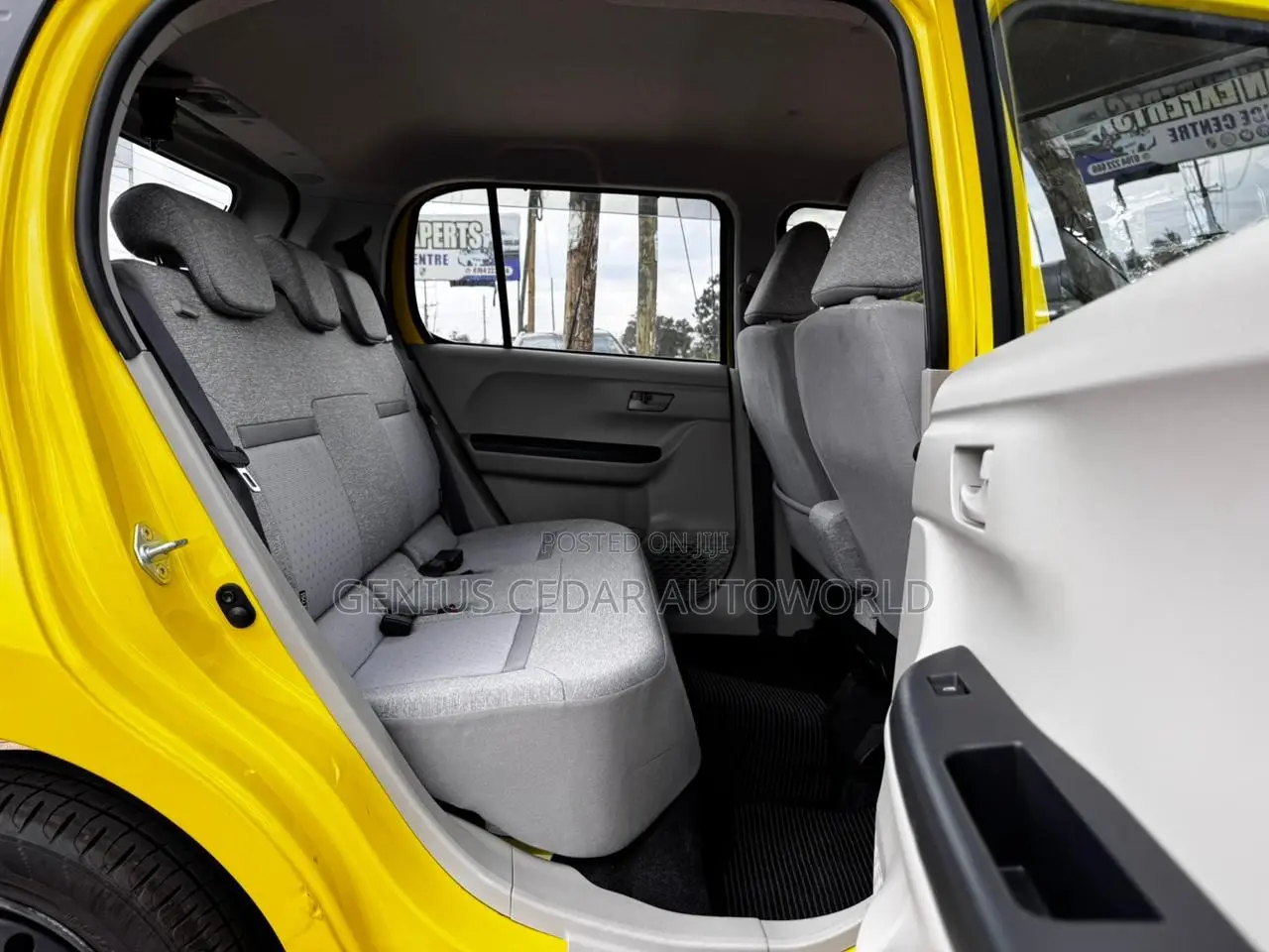 Toyota Passo 2018 Yellow