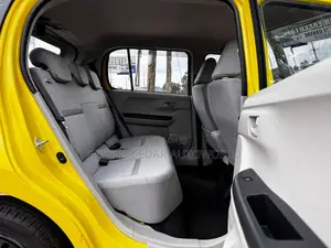 Toyota Passo 2018 Yellow