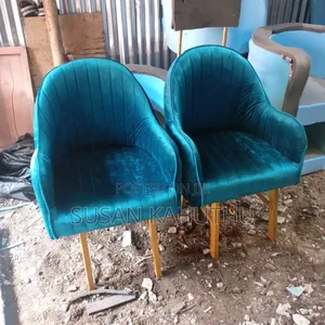 Comfy Salon/ Parlour Seats
