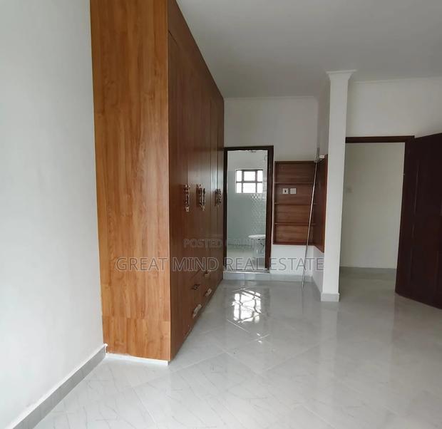 3bdrm Bungalow in Kibiku for sale - thumbnail 15