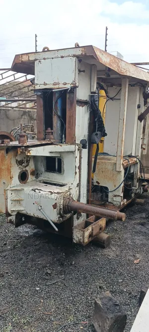 Xgma Chassis Stone Cutting Machine