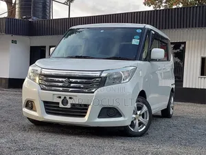 Suzuki Solio 2018 White