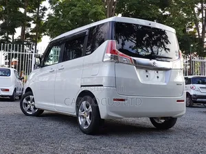 Suzuki Solio 2018 White
